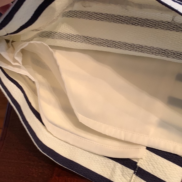 J. Crew womens pencil skirt. Navy & cream striped. Size 0 - Picture 5 of 7